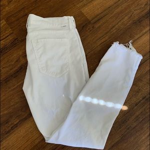 MOTHER JEANS- The Looker Skinny Ankle in White
